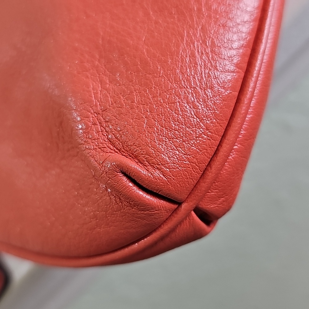 Coach Orange Smooth Leather Pleated Mini Bag/Convertible Wristlet EUC - Picture 8 of 16